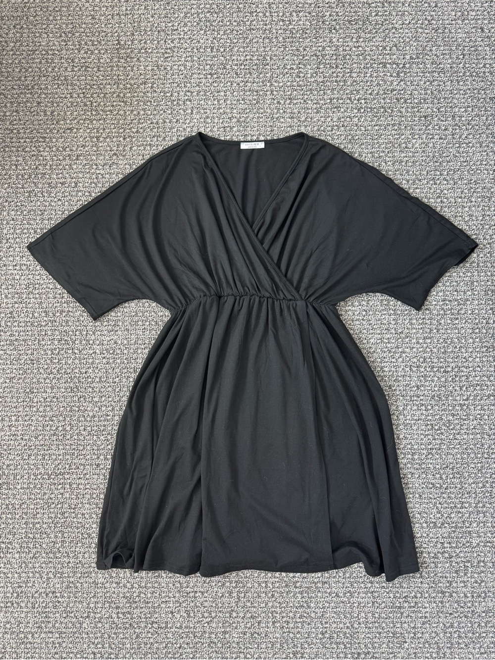 Ekouaer Black Faux Wrap Dress (NWOT)